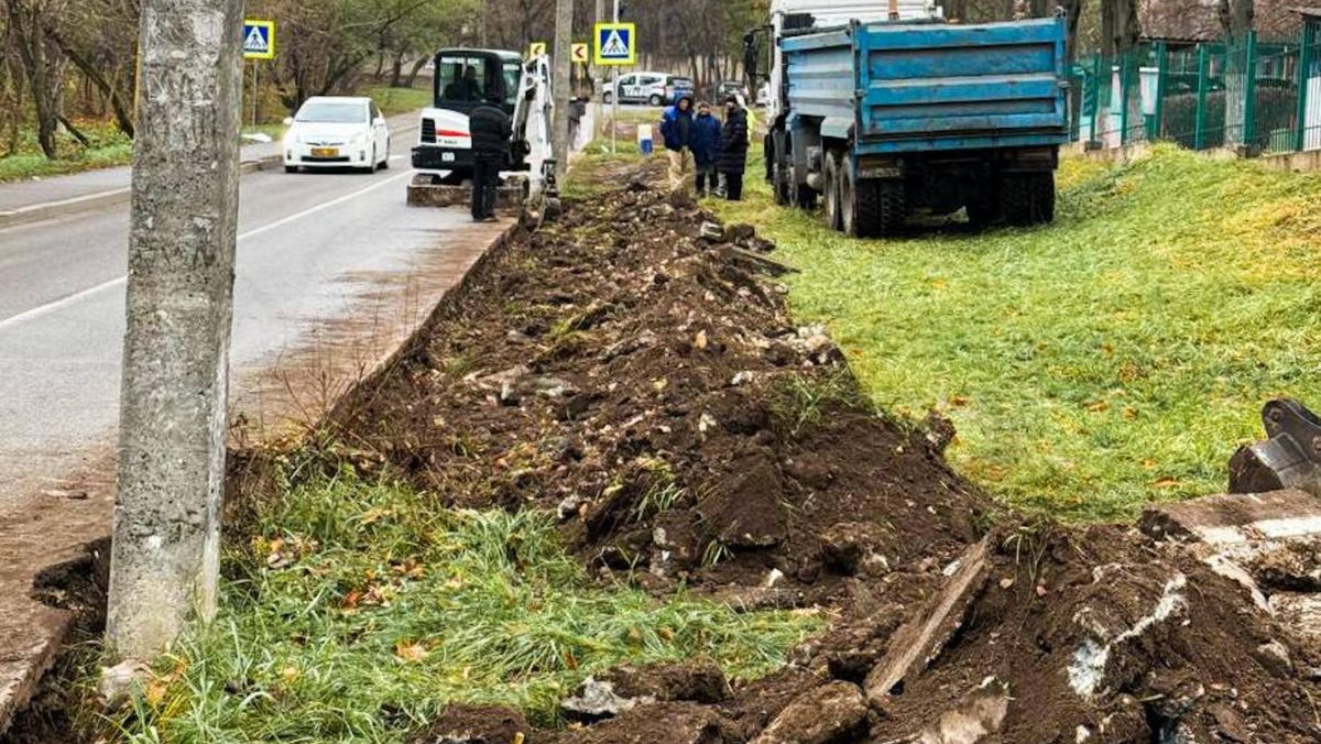 GALERIE FOTO/ O nouă parcare în capitală. Unde este amenajată