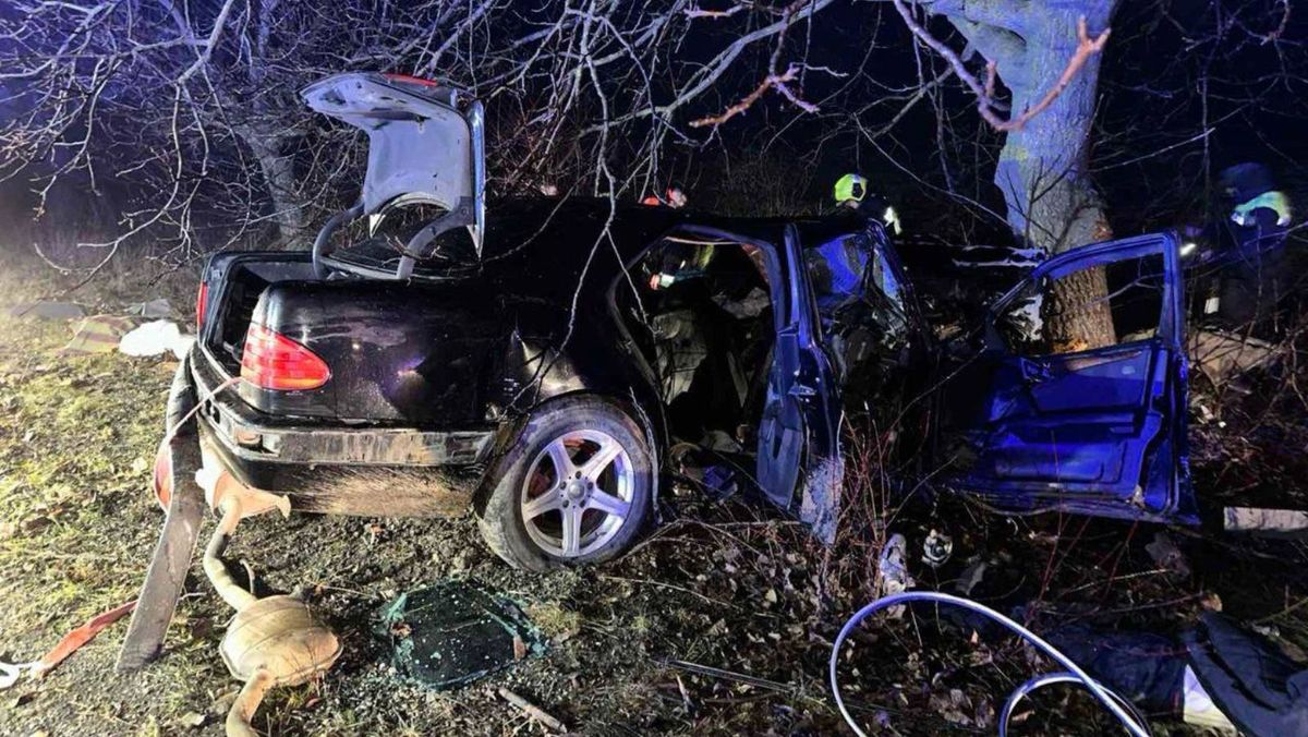 Accident tragic în apropiere de orașul Rîșcani. Două persoane au murit, iar alte două au fost grav rănite