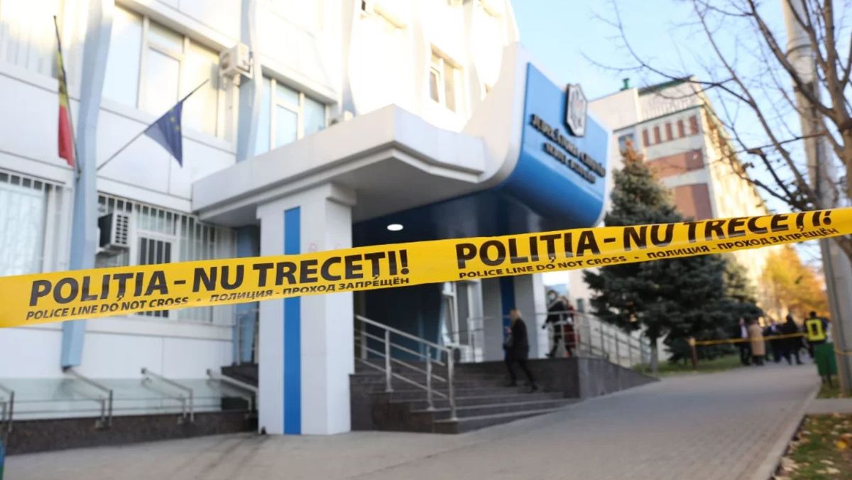 Alertă cu bombă la Judecătoria Buiucani. Avea loc o ședință în dosarul Evgheniei Guțul și a Svetlanei Popan