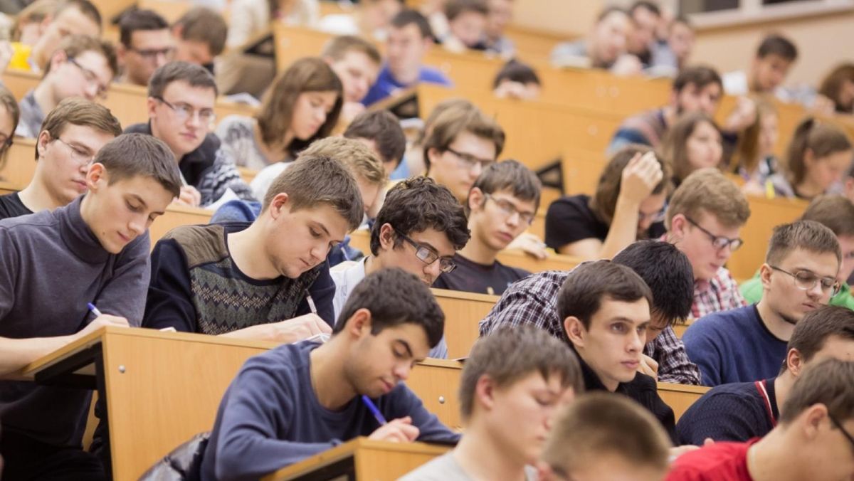 Ministerul Educației va aloca 17 milioane de lei pentru șase universități publice. Instituțiile selectate