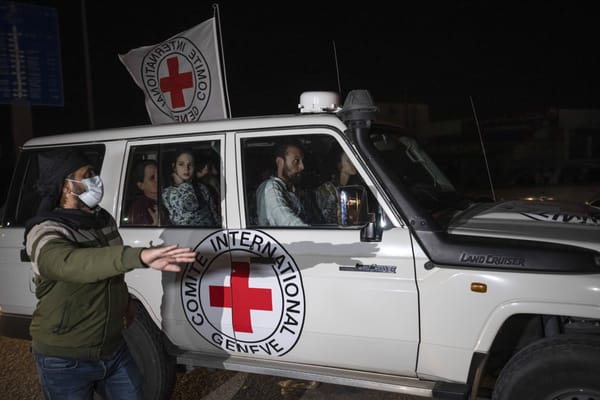 A treia zi de armistițiu. 41 de ostatici ai Hamas, eliberați până acum în schimbul a 78 de prizonieri palestinieni