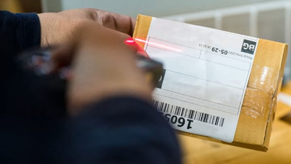 De sărbători, Poșta Moldovei activează după un program special. În ce zile unitățile întreprinderii vor fi închise