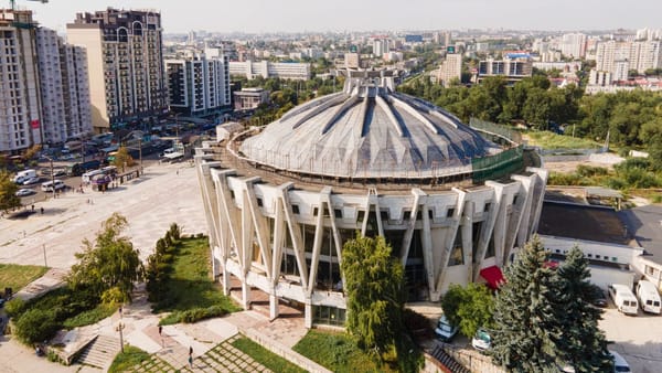 Instituțiile publice culturale vor constitui un Consiliu artistic: Cum vor fi numiți directorii teatrelor și circurilor