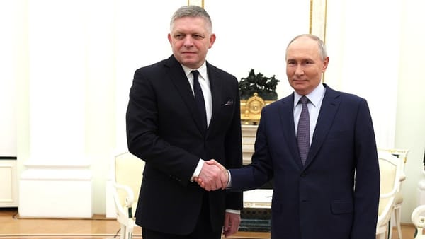 Tranzitul gazului rusesc prin Ucraina: Premierul Slovaciei s-a întâlnit la Moscova cu președintele rus