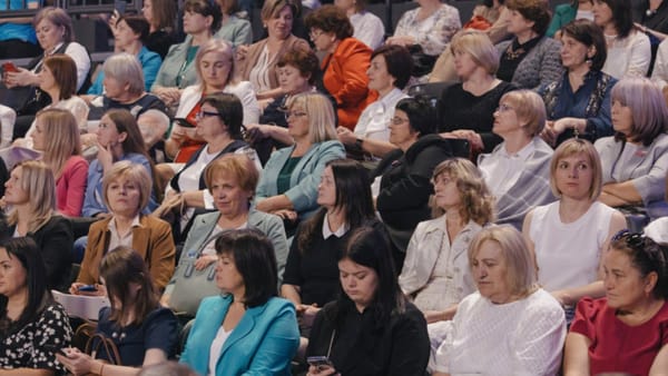 Federația Sindicală a Educației și Științei anunță proteste pe 13 și 19 decembrie