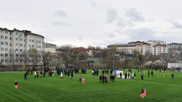 Stadion modern de fotbal, inaugurat la Ialoveni. Va găzdui evenimente sportive pentru toate vârstele