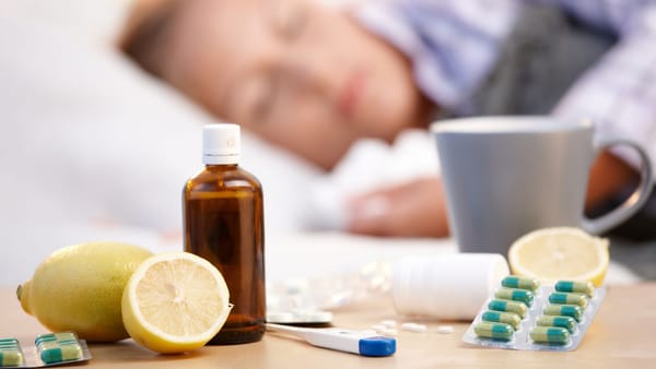 În țară au fost înregistrate peste 1.800 cazuri de infecții respiratorii și șapte de gripă sezonieră